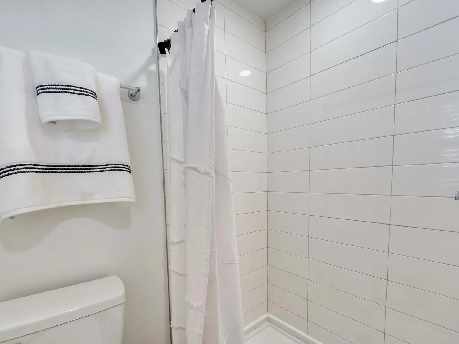 3 bed, 1259 sqft, $1,650 — Photo 4