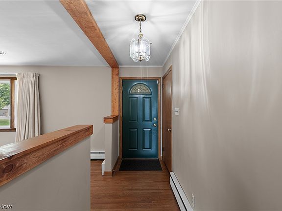 5th image of 608 South St