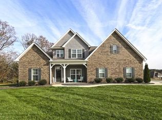 139 Cassidy Ct, Lenoir City, TN 37772