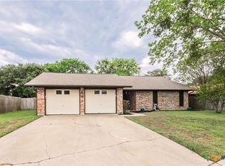 227 Briarmeadow Ln, Victoria, TX 77904