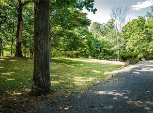 854 Bradley Pkwy, Blauvelt, NY 10913