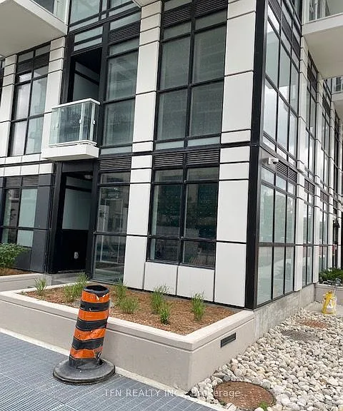 251 Manitoba St #106 — Photo 2