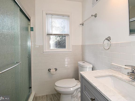 5th image of 1316 S Dinwiddie St