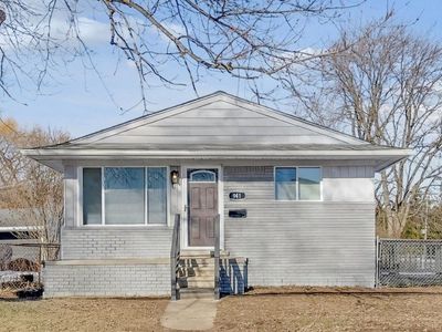 941 E Lincoln Ave, Madison Heights, MI, 48071