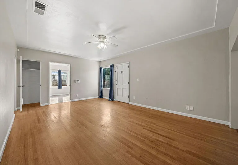 7105 Central Ave — Photo 7