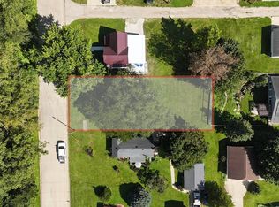 Grove St, Decorah, IA 52101