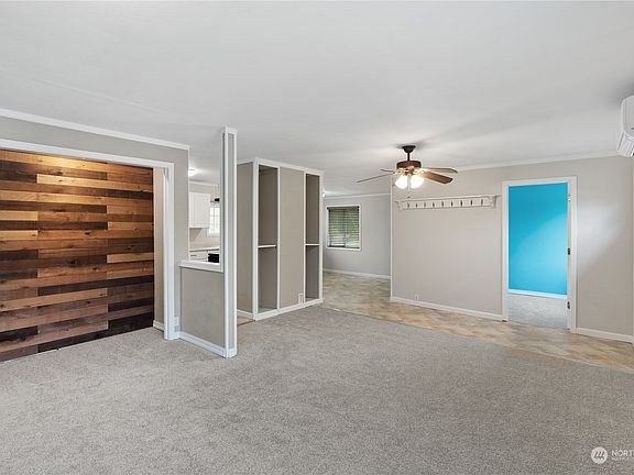 3rd image of 1326 S Montesano Street