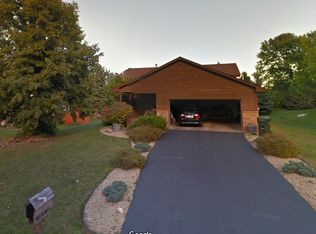 9172 Goldenrod Ln N, Maple Grove, MN 55369