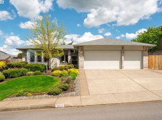 3926 NW Sierra Dr, Camas, WA 98607