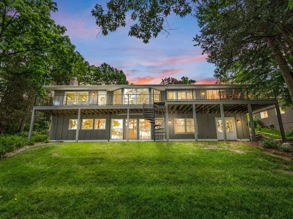 W2250 Oakwood, Green Lake, WI 54941