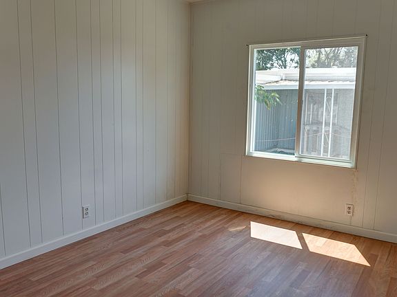 5th image of 4804 Independence Ln