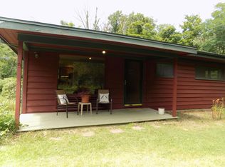 5384 Tulip St, Coloma, MI 49038