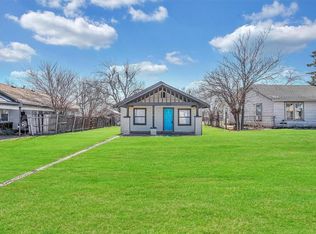 518 W 7th St, Elk City, OK 73644