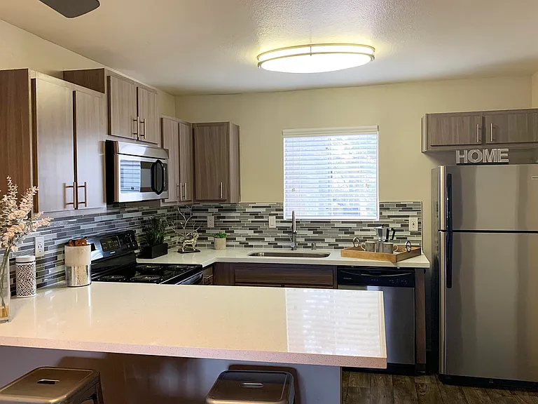 GRACIOUS LIVING AT SUNSET HILLS