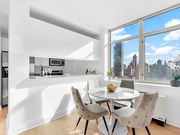 5th image of 1760 2nd Ave APT 19C