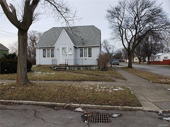 2nd image of 2966 North Ave