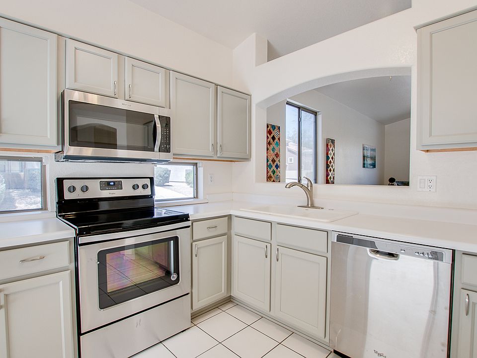 1st image of 4111 E Barwick Dr