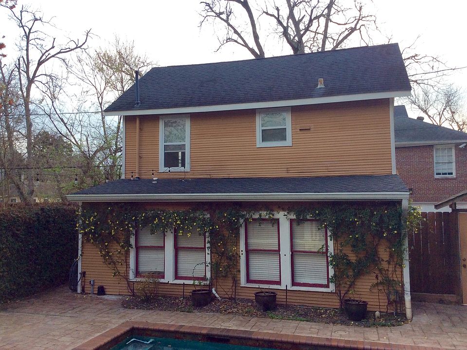 Apartment above garage