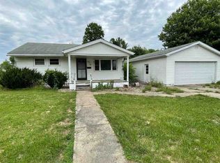 1404 W 7th St, Connersville, IN 47331
