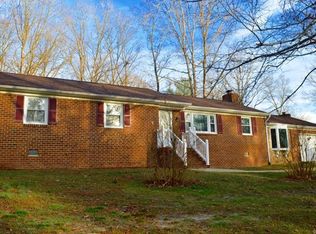 4936 Empire Pkwy, Chester, VA 23831