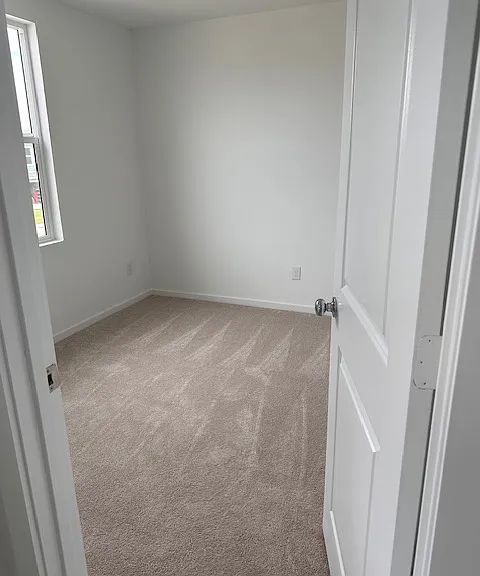 917 Grebe Dr — Photo 14