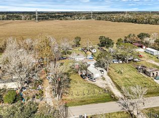 6919 Summer Ln, Rosharon, TX 77583