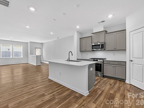 4th image of 9447 Old Dowd Rd #163