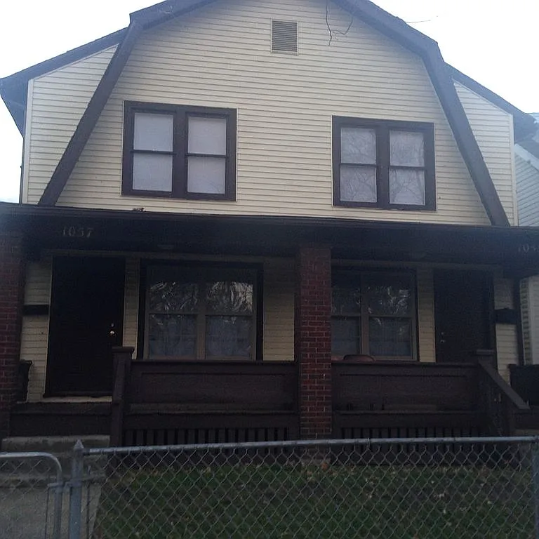1055-1057 E 16th Ave photo 1
