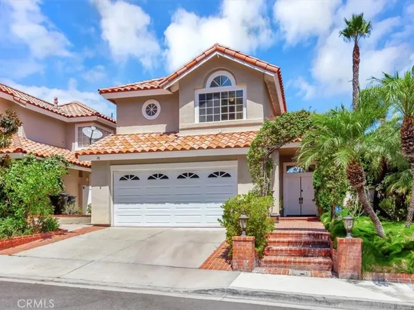33 Vista Firenze, Laguna Hills, CA 92653