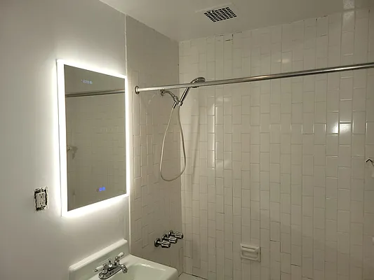 Rented by OGI Management | media 3