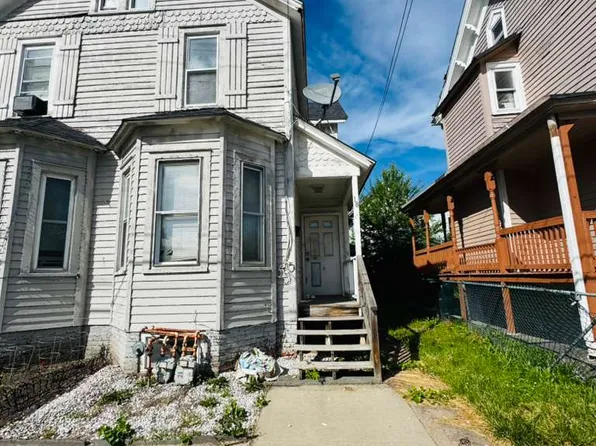 18 Barcelow St #O, Pt Jervis, NY 12771