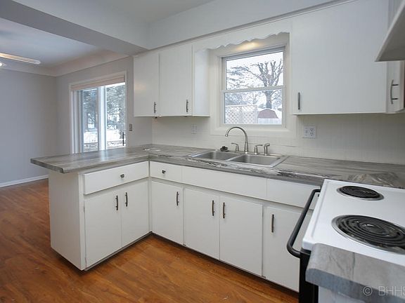 7526 woodcrest-105