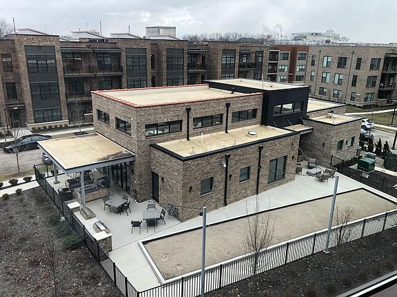 2nd image of 364 Neruda Ave Unit 364