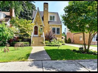 7121 N Ozanam Ave, Chicago, IL 60631