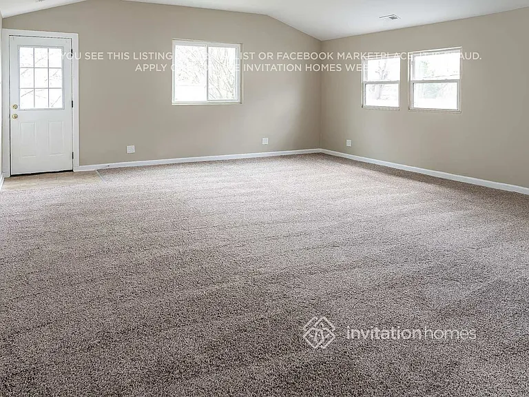 321 S Yale Ave — Photo 5