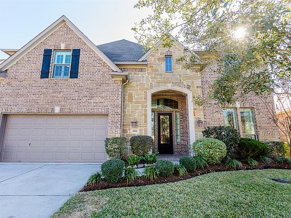 2nd image of 2812 Padova Ct