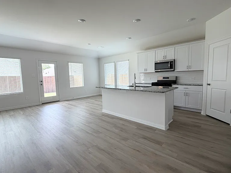 2625 Grand Teton Dr — Photo 19
