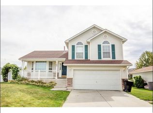 198 Country Club Dr, Stansbury Park, UT 84074