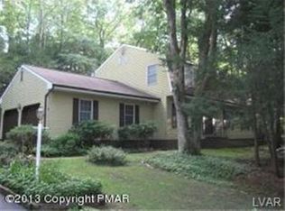 1703 Vineyard Rd, Stroudsburg, PA 18360