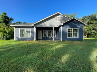 450 Governor Hogg Dr, Pointblank, TX 77364