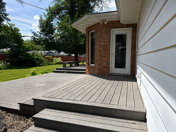 4th image of 1709 Sunray Ave