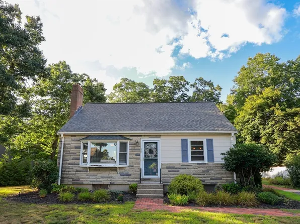98 Van Kleeck Rd, Millis, MA 02054