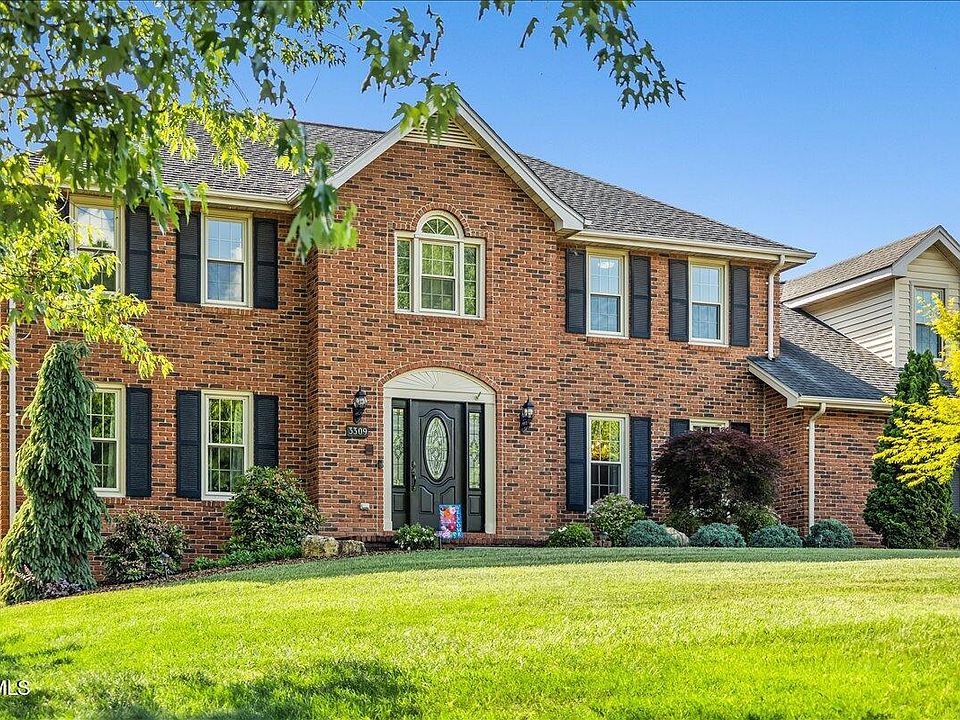 1st image of 3309 Berkshire Cir
