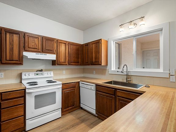 4th image of 1772 Hoonanea St
