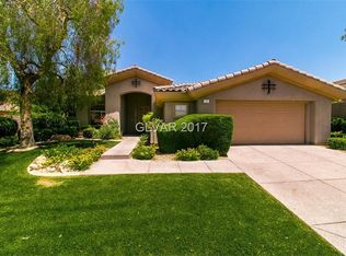 28 Moraine Dr, Henderson, NV 89052