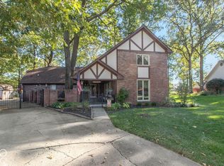 25 Fairlane Dr, Brownsburg, IN 46112