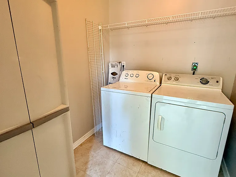 2720 Bayou Black Dr — Photo 3