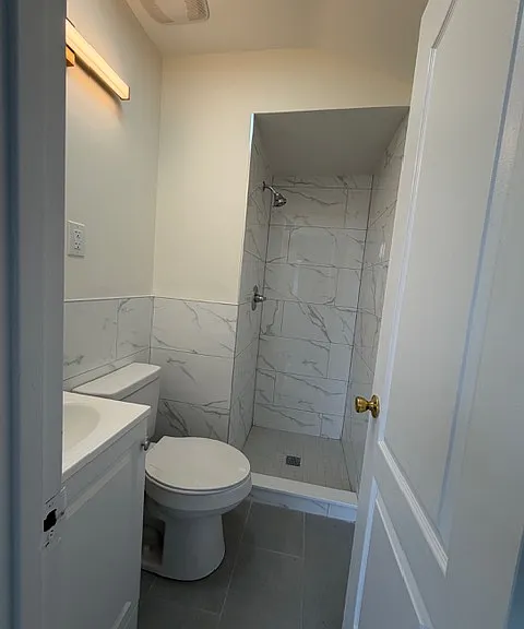 86 Confederation Pl #1 — Photo 11