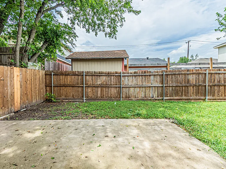 464 Bass Rd — Photo 34