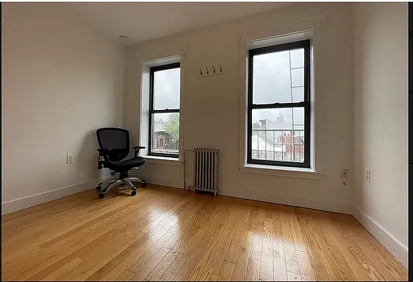 Rented by Compass | media 17